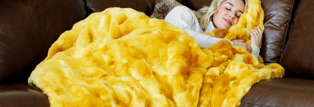 The Benefits of Calming Blankets for Sleep and Relaxation