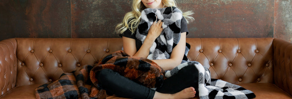 How to Style Your Sofa Like a Pro