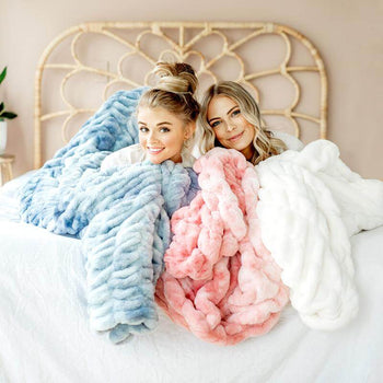 QUIZ: Are You The Ultimate Minky Couture Fan?