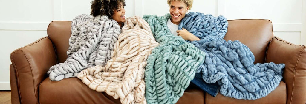 Gifts for Someone Who Is Always Cold: Cozy Presents to Keep Them Warm
