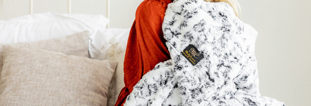 9 Ways to Style Your Bedroom for Winter