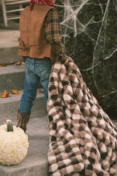 Hugs Milk Chocolate Gingham Blanket