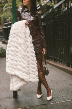Hugs Cream Blanket