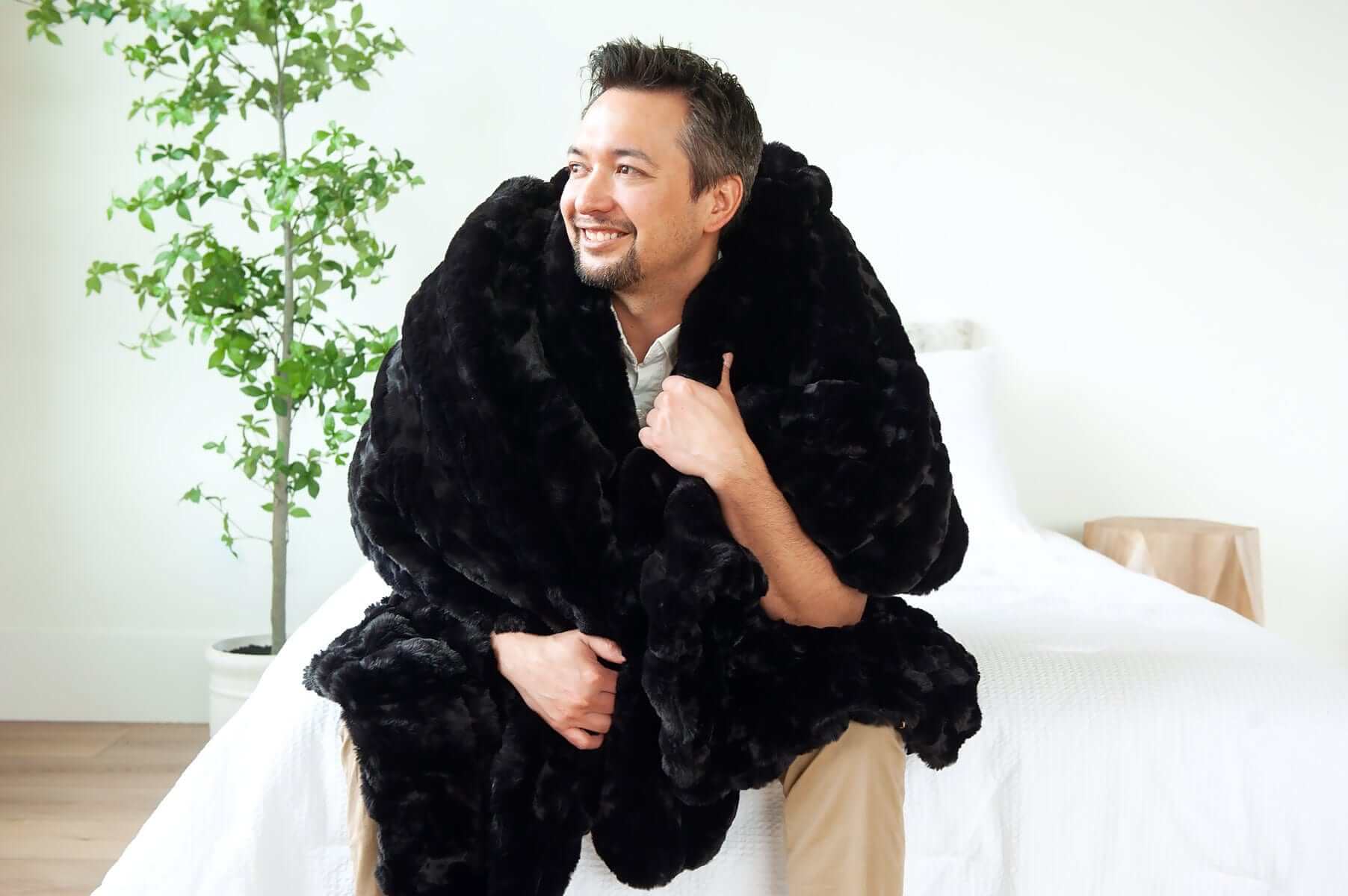 Ultra Sorbet Black Plush Blanket