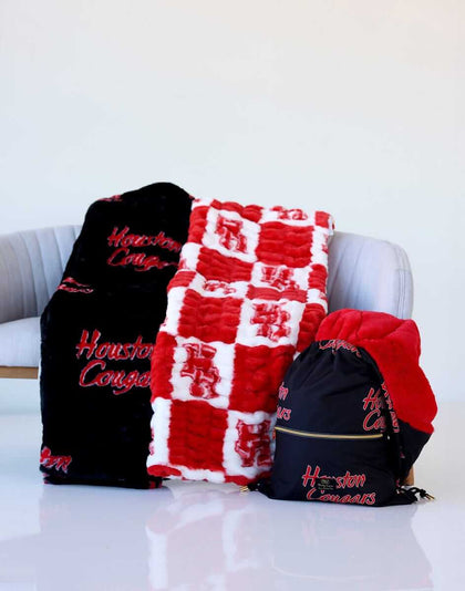 Red and black Minky Couture blankets with Houston Cougars logos and matching bag.