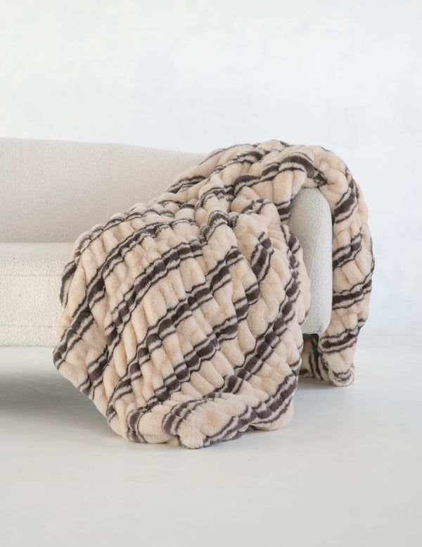 Hugs Milk Chocolate Stripe Blanket