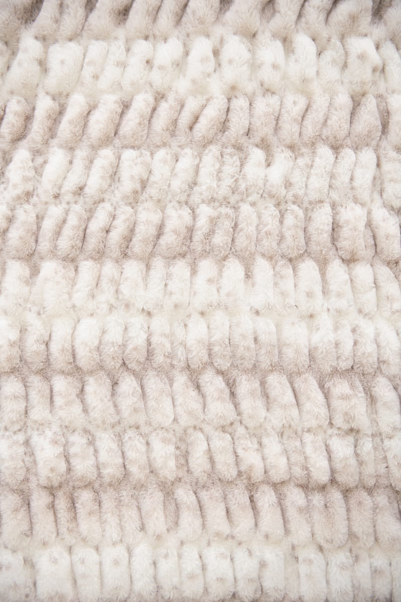 Hugs Cream Fawn Blanket textured plush fabric showcasing soft cream and fawn colors perfect for cozy comfort.