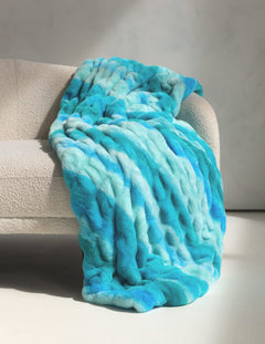 Hugs Sea to Sky Blanket