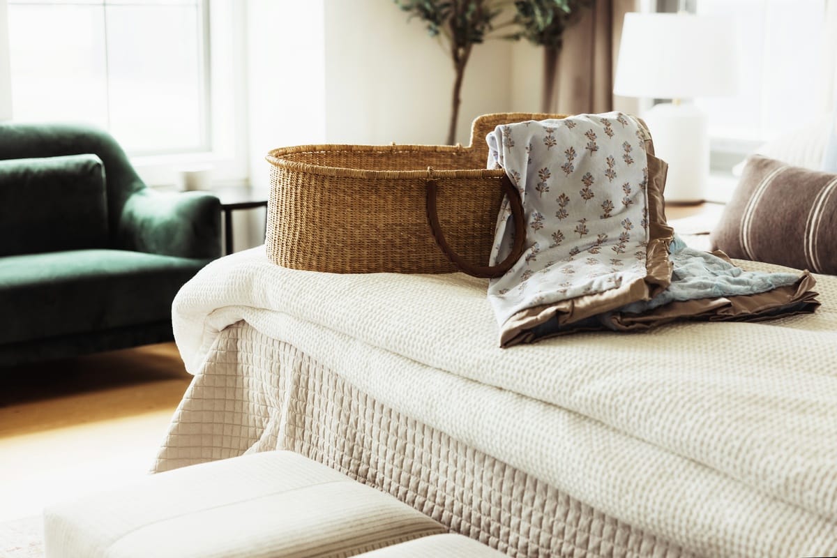 Hampton Blooms Light Blue Blanket