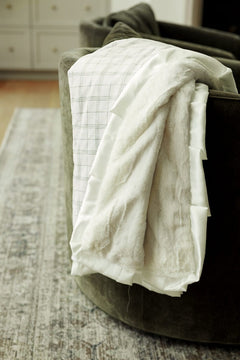 Woven Seagrass Blanket