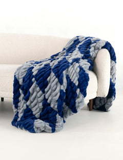 Original Hugs Dallas Diamond Blanket