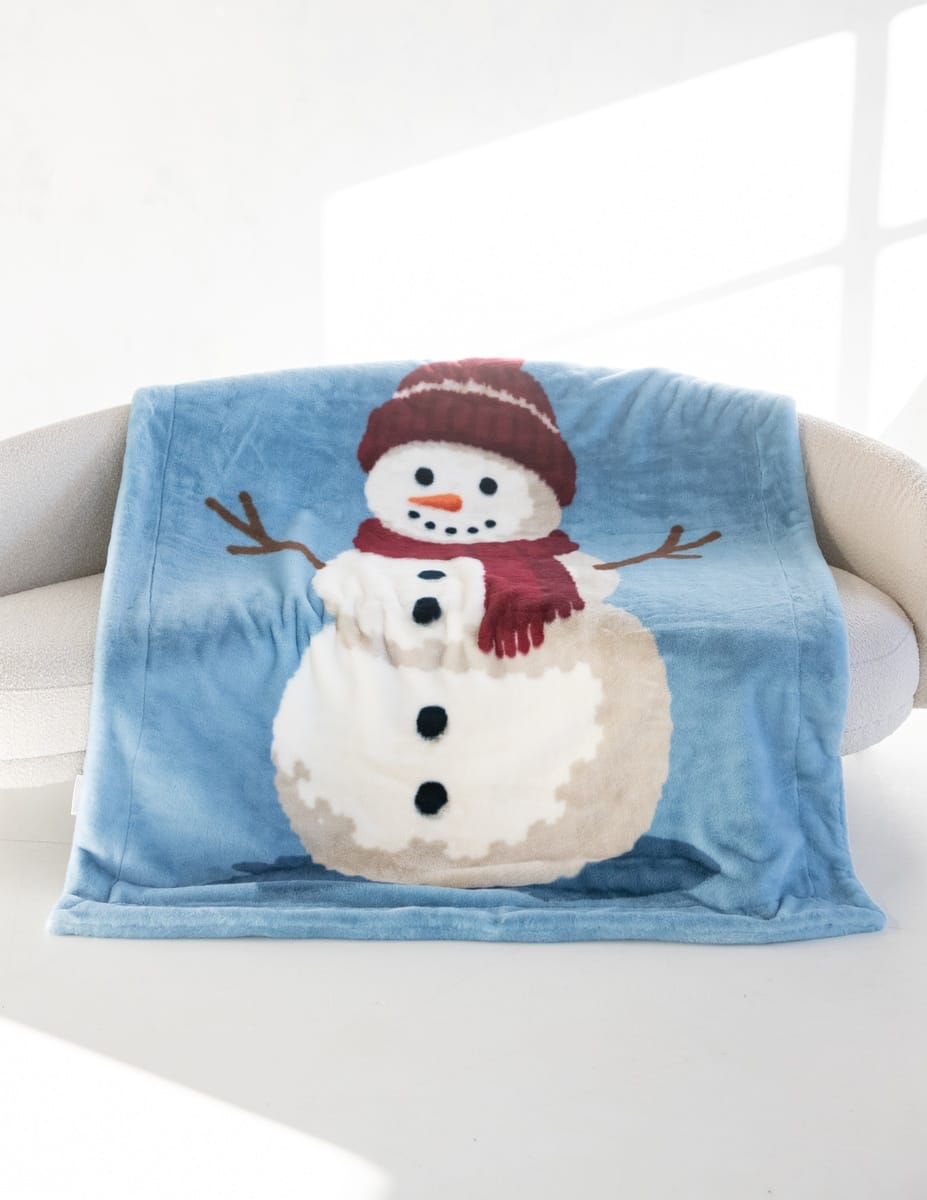 Lush Snowman Blanket - COMING SOON