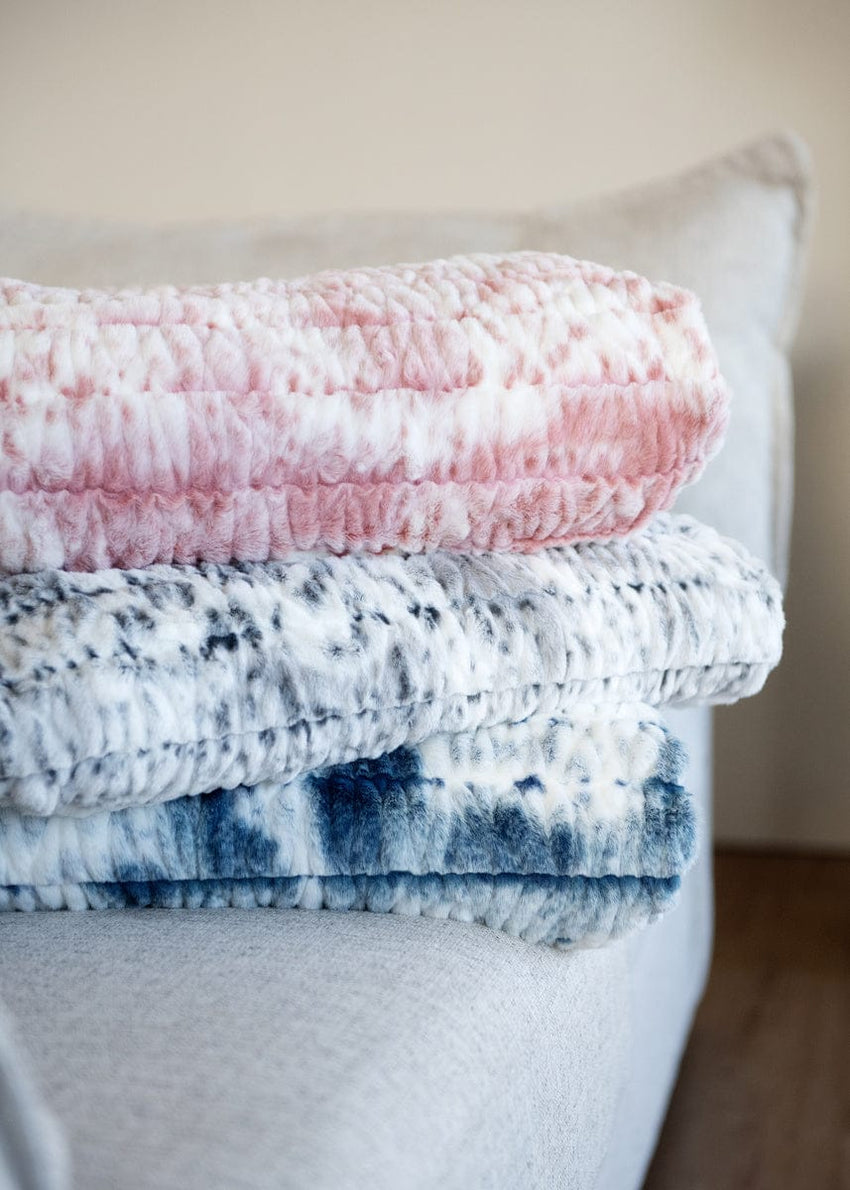 Sandra Plush Navy Blanket