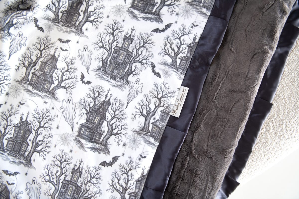 Haunted Toile Blanket