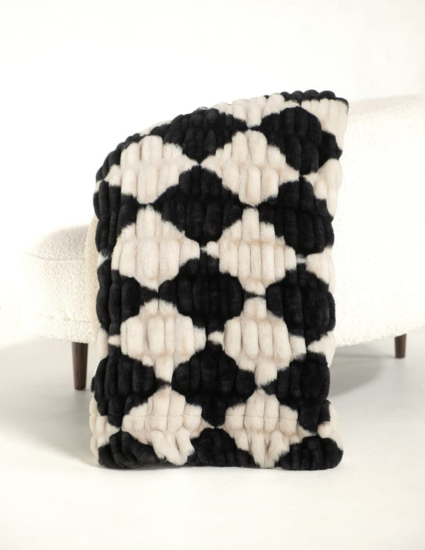 Original Hugs Diamond Black Blanket