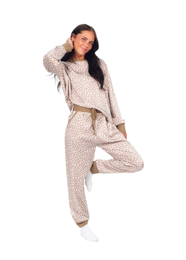 Women's Satin Pullover Set - Neutral Leopard