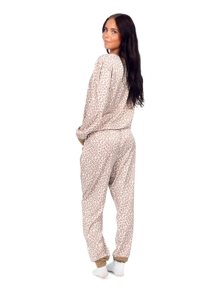 Women's Satin Pullover Set - Neutral Leopard