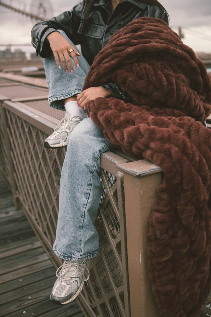 Hugs Rich Mahogany Blanket
