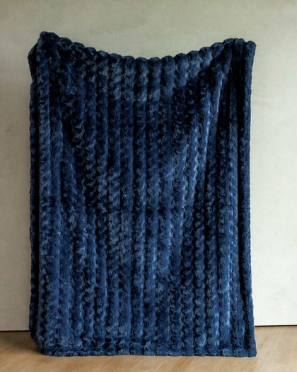 Ultra Sorbet Navy weighted blanket plush texture and deep navy blue hue, perfect for cozy moments and home decor.