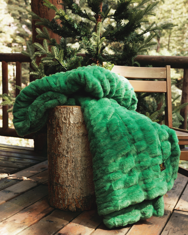 Original Hugs Green Blanket