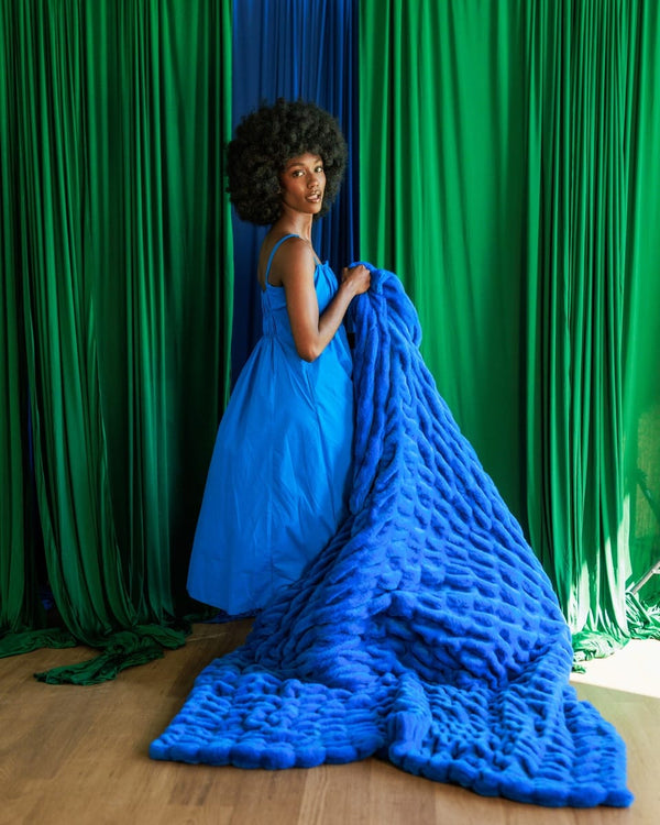Hugs Light Electric Blue Blanket