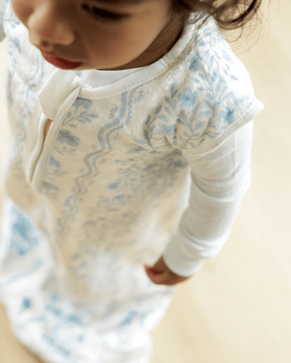Nantucket Frill Wearable Minky Blanket