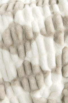 Original Hugs Diamond Ancient Scroll Blanket