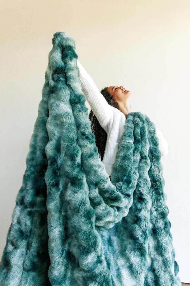 Premium Cloud Bistro Green Plush Blanket