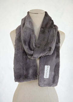 Sorbet Scarf displayed on a mannequin, showcasing its smooth texture and elegant charcoal color.