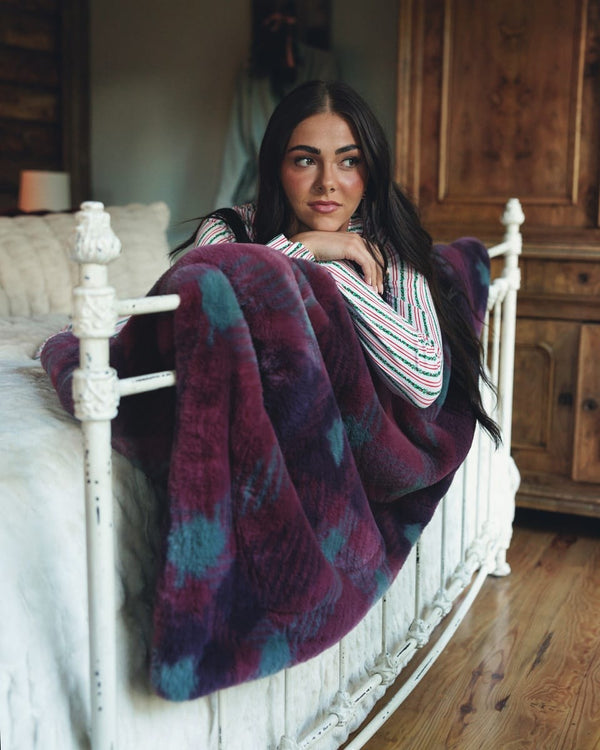 Lush Christmas Plaid Blanket