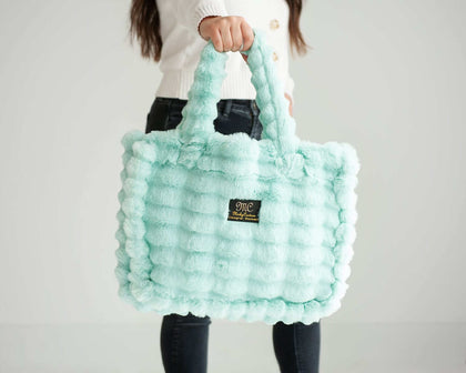 Annie Bag Ripple Tiffany in soft mint texture, perfect blend of style and functionality for any occasion.